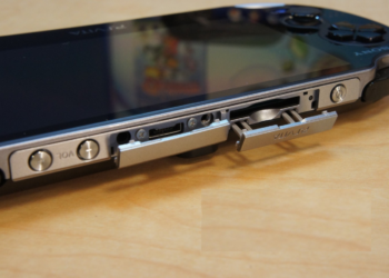 Sony ends physical production of PS Vita gamecards