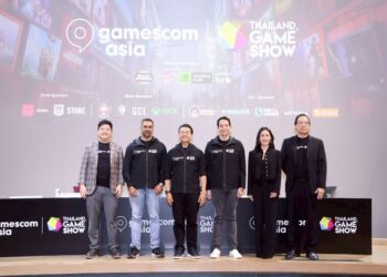 Glen Schofield keynoting B2B at gamescom asia x Thailand Game Show 2025