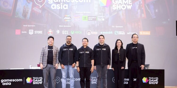 Glen Schofield keynoting B2B at gamescom asia x Thailand Game Show 2025